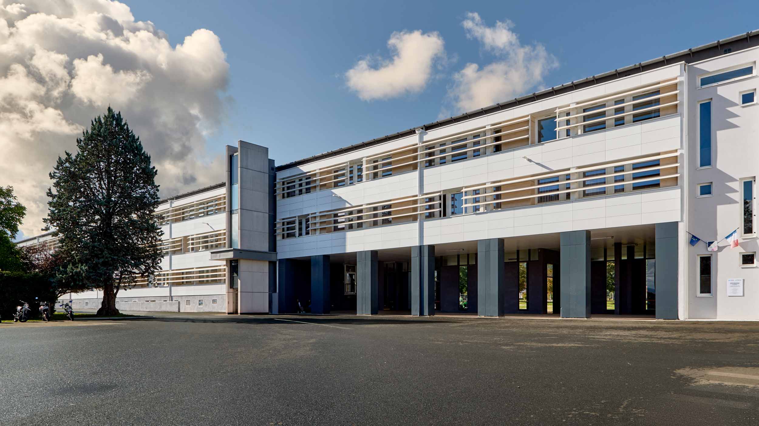 Architectes lycee public brioude haute lorie 17